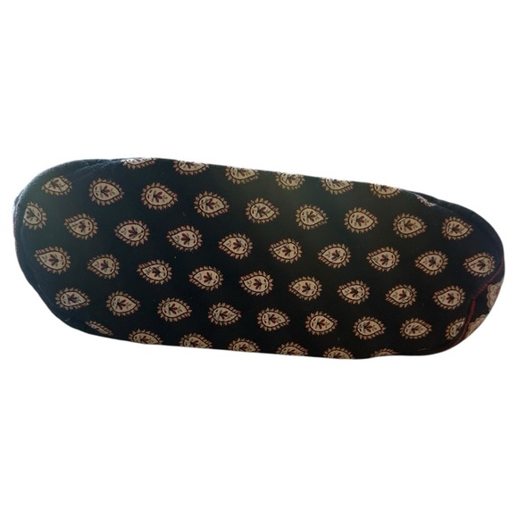 Vera Bradley black & white paisley/medallion shoulder tote bag with long straps - Picture 3 of 8